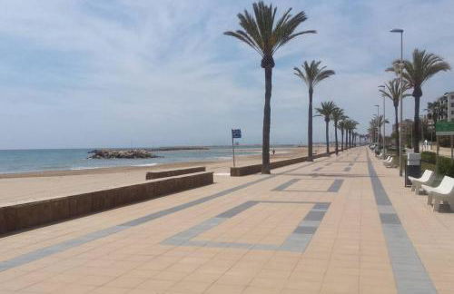 Beach villa with pool and near BCN & TGN - Foto 27