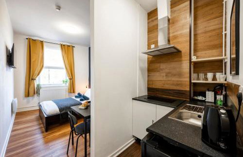 Stylish Central Nottingham Studio Sleeps 2 Ensuite - Foto 2