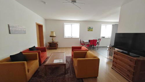 Apartment E2 - Gut ausgestattete 3-Zimmerwohnung 64 qm, für 1-3 Personen 1 DZ 1EZ - Foto 1