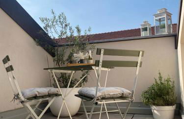 The Nest Between the Walls - Foto 1