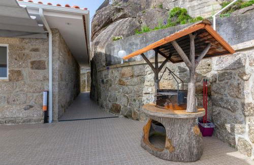 Casa do Alto do Vez - Foto 39