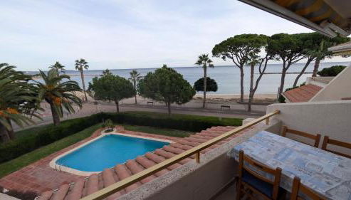 Cambrils primera linea de playa Urbanizacion La Dorada - Photo 4