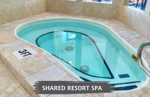 Cricket Hill Treehouse B by Amish Country Lodging - Foto 19