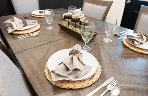 Cozy Cinema Cabin - Hot Tub and More - Foto 16