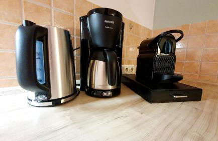 Ferienwohnung, Frühstück gegenüber,Parkplatz kostenlos zentrale ruhige Lage im Innenhof - Foto 25