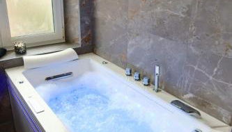 Appartement Cosy avec Balnéo - Tout à pied - Foto 2, Shower