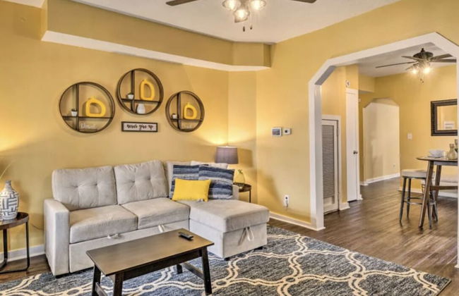 Urban Chic Townhome Near Downtown - Foto 20