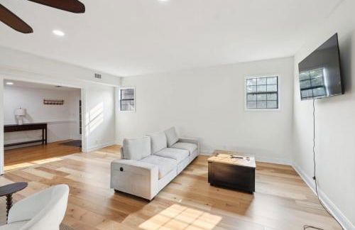 5-Acre Retreat Private Pool Outdoor Bar Fishing Pond & Game Room - Foto 22