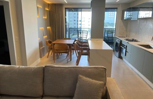 Apartamento 100m da Praia Brava - Itajaí - Foto 2