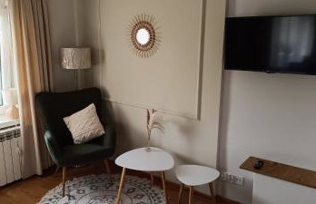 Domek blisko lasu - Photo 10