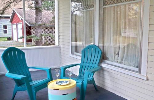 The Craftsman Farmhouse with Modern Flair - Photo 10