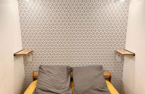 Studio centre historique RDC - WIFI - Foto 7