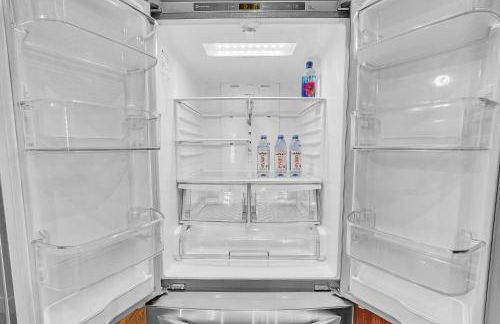 Luxe Townhome | Newly-Built - Foto 25