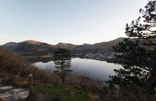 Perfect for Snowdon. Groups, families+dogs welcome - Photo 34