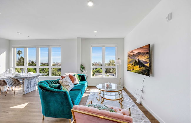 Luxury 2BR Hollywood Pool View by Oneluxstay - Foto 2