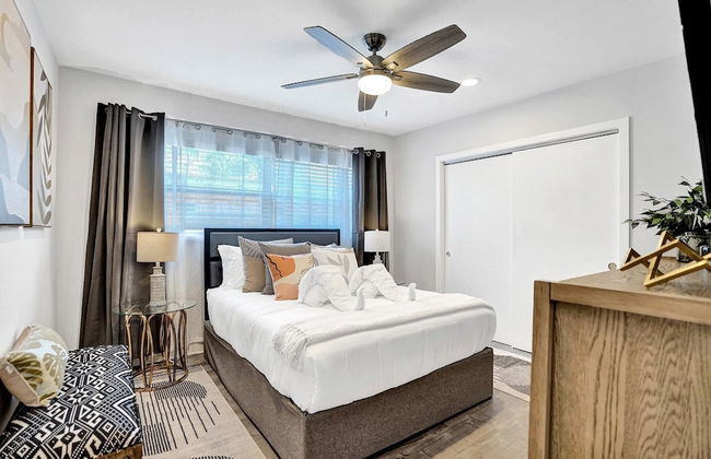 7 Br Home with Pool Gameroom & Soccer - Foto 55