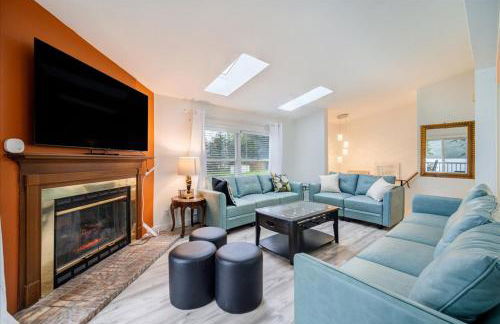 Catskills Lakefront with Hot Tub, Sauna and Theater - Foto 48