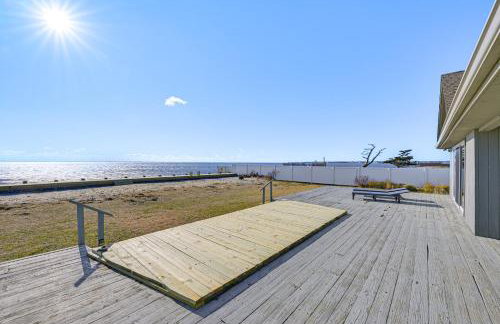 Bayfront Home in Patchogue w/ Deck & Fishing Dock - Foto 24