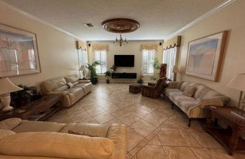 Southern Comfort on Hampton Lakes - The Ultimate Luxury Retreat! - Foto 14