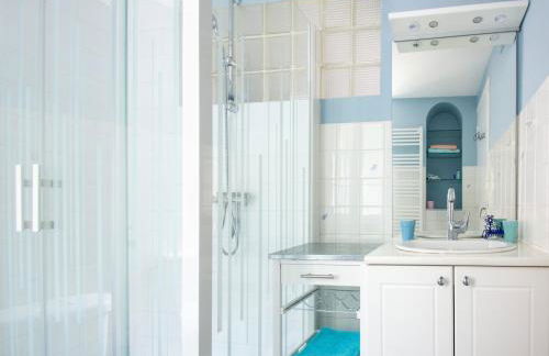 Holiday Home in Hérisson near Lake - Foto 17