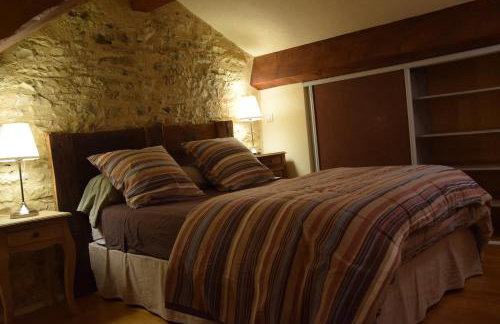 Gîte le Safranier Maison ancienne avec piscine couverte et chauffée - Foto 12