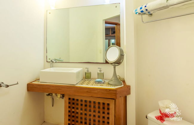 Deep Blue Condos - Foto 8