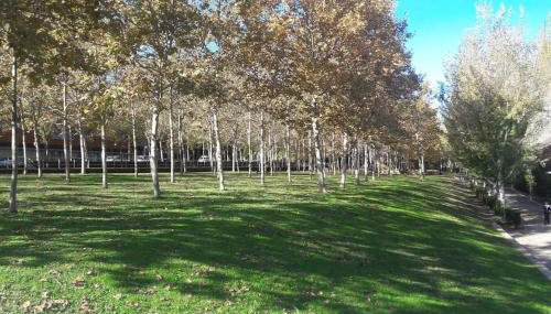 House in Sant Cugat, 25 Mins to Barcelona center - Foto 2