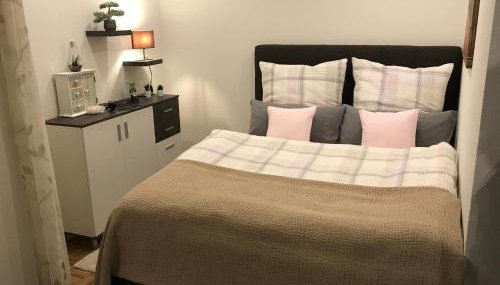 Apartment neu renoviert mit Sonnenbalkon und NETFLIX im Zentrum - Foto 3