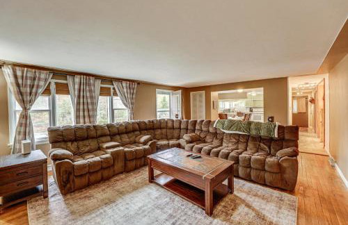 Detached Sauna, Movie Room! Relaxation in Muskegon - Foto 9