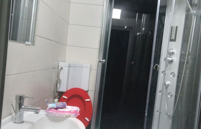 Room in Guest Room - Cozy Rural Retreat in Roşia Montana - Photo 8