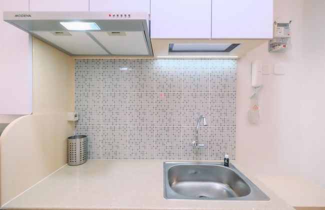 Simply Look Studio At Evenciio Margonda Apartment - Foto 12