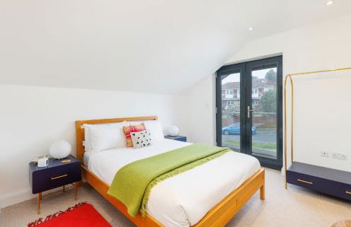 Creek View - A Tranquil Waterside Retreat with a Touch of Luxury and Pontoon - Photo 26