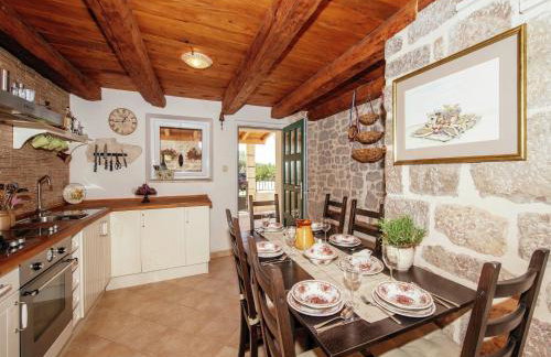 Holiday Home Zaton with Pool near River Canyon - Foto 17