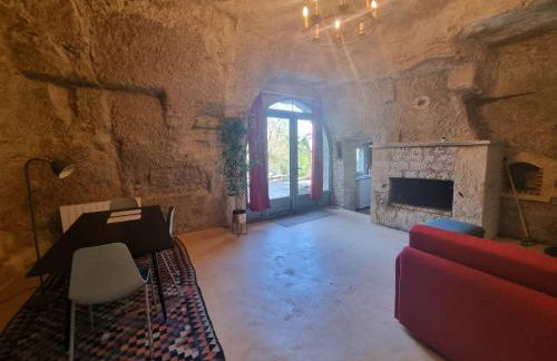 Troglo en bord de Loire, entre vignes et châteaux - Foto 24