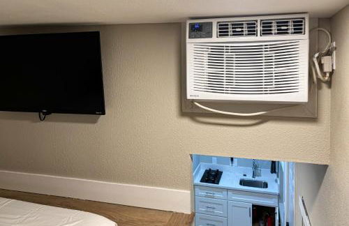 Pool and Hot Tub Access Cozy Perris Tiny Home - Foto 13