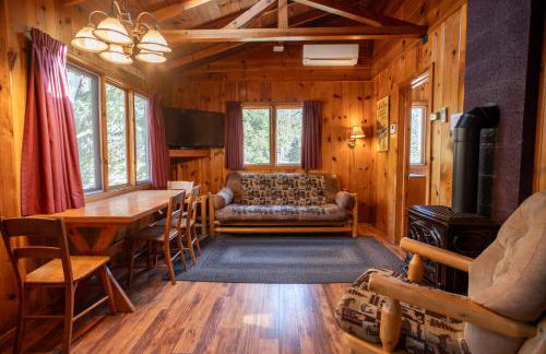 Traditional Cabin - First on the Water - Nearest to Marine - Netflix CB10 - Foto 17