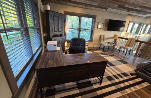 Downeast Sunset Luxury Lakehouse - Photo 48