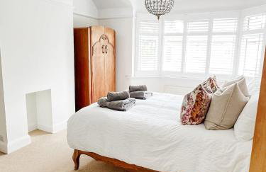 Beautiful spacious Home in Hereford - sleeps 7 - Photo 31