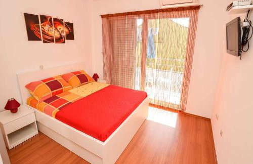 Villa Pino with Pool, Sauna & Jacuzzi - Foto 56