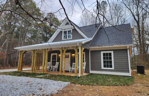 Explore Nature in this 3BR Home Near Pine Mountain - Photo 16