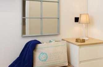 MARBELLA BANUS SUITES - Banús - Medina Garden - Brand New 1BR - 1BA - Outdoor Terrace - Bright & Modern - Pool - Steps from Puerto Banús Marina - Walk to El Corte Ing Luxury Shopping Mall - Photo 12