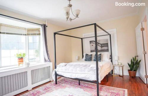 AC 6BR2BA Quiet Island House Near Casinos - Foto 65