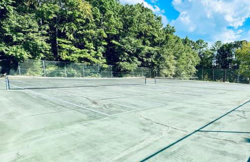 Lakefront Condo - King Bed Full Kitchen - Foto 30