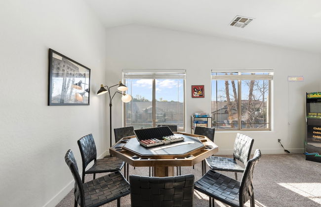 The Cardinal Walk to Stadium Pool Spa Sportcourt - Foto 34