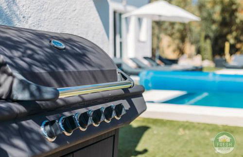 Casa Wood - family holiday villa with pool - Photo 24