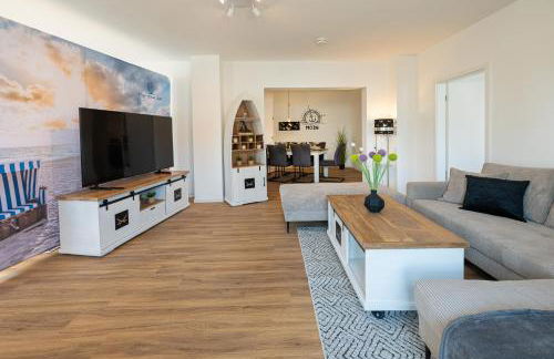 Captain's Nest - Stilvoll und modern, zentral in Hafennähe, inkl 2 Parkmöglichkeiten, 4 Schlafbereiche, 2 WCs, Arbeitsplatz, kleiner Balkon - Foto 2