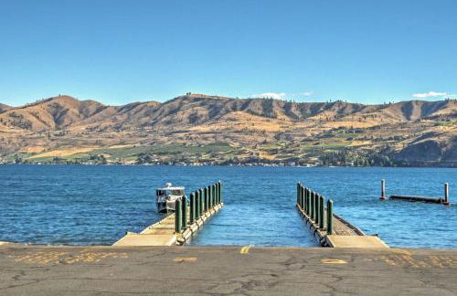 Gorgeous Wapato Point Lakehouse with Private Hot Tub - Foto 27