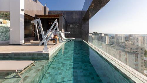 Porto Privilege Housi - 400m da Praia, Barra, Circuito do Carnaval, Piscina no Rooftop, Academia, Coworking e Minimarket by Carpediem - Foto 1