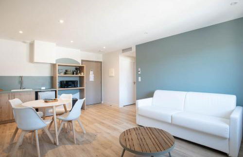 LOGIS LES CEPAGES / RESTAURANT LE RAISIN - Foto 32