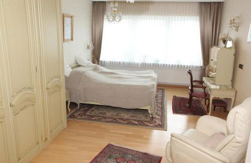 Ferienwohnung Mayener Jung mit schönem Innenhof - Foto 27